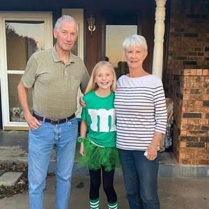 Meet your Posher, Avery